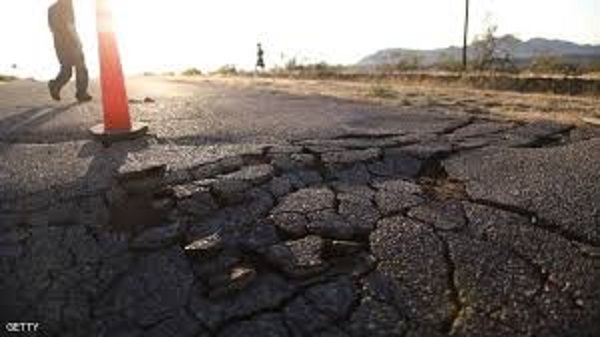 سكان جنوب كاليفورنيا يتاهبون لتوابع خطيرة بعد زلزال قوي